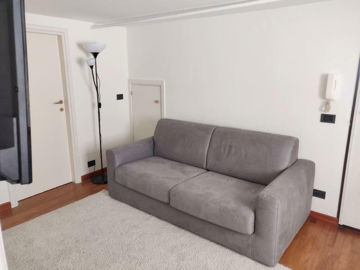 Casa Daniele Lägenhet Genua Exteriör bild